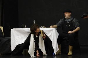 Mise en scène Segolene Chailley avec La comédienne Aline GROSSE-BATIOT et Jo GARDAN 